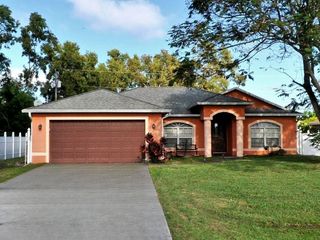 1909 SE Berkshire Boulevard, Port St. Lucie, Port St Lucie, FL 34952
