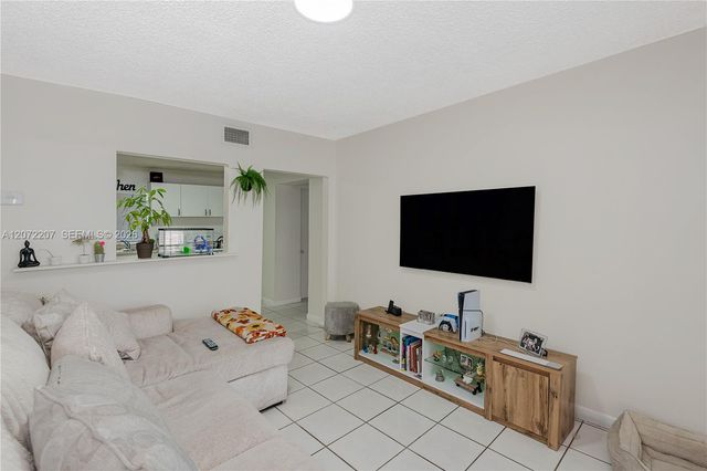 334 E 11th Street, Hialeah, FL 33010