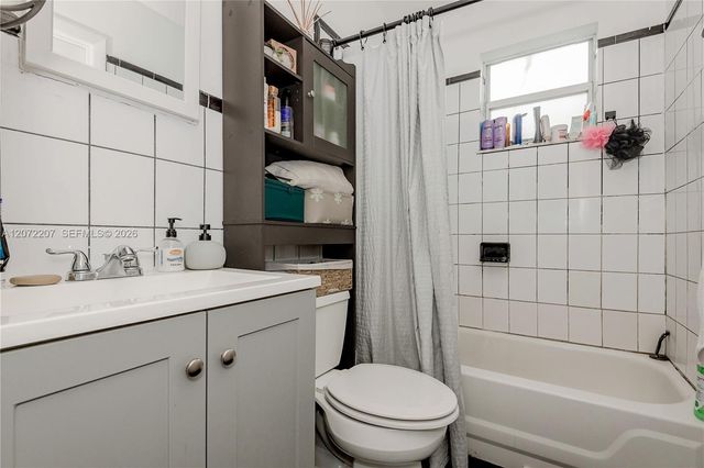 334 E 11th Street, Hialeah, FL 33010