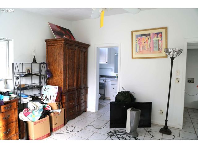 3409 Se 174TH Ave, Portland, OR 97236