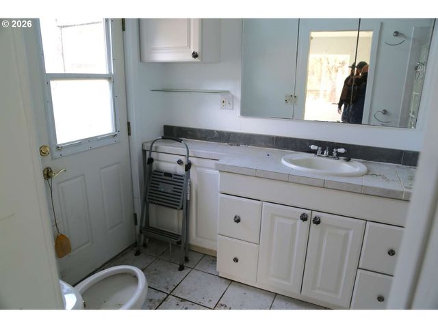 3409 Se 174TH Ave, Portland, OR 97236