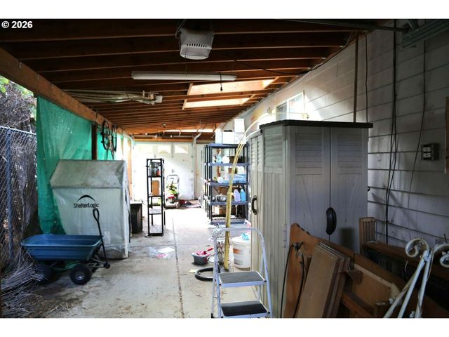 3409 Se 174TH Ave, Portland, OR 97236