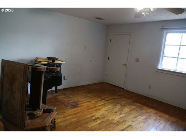 3409 Se 174TH Ave, Portland, OR 97236