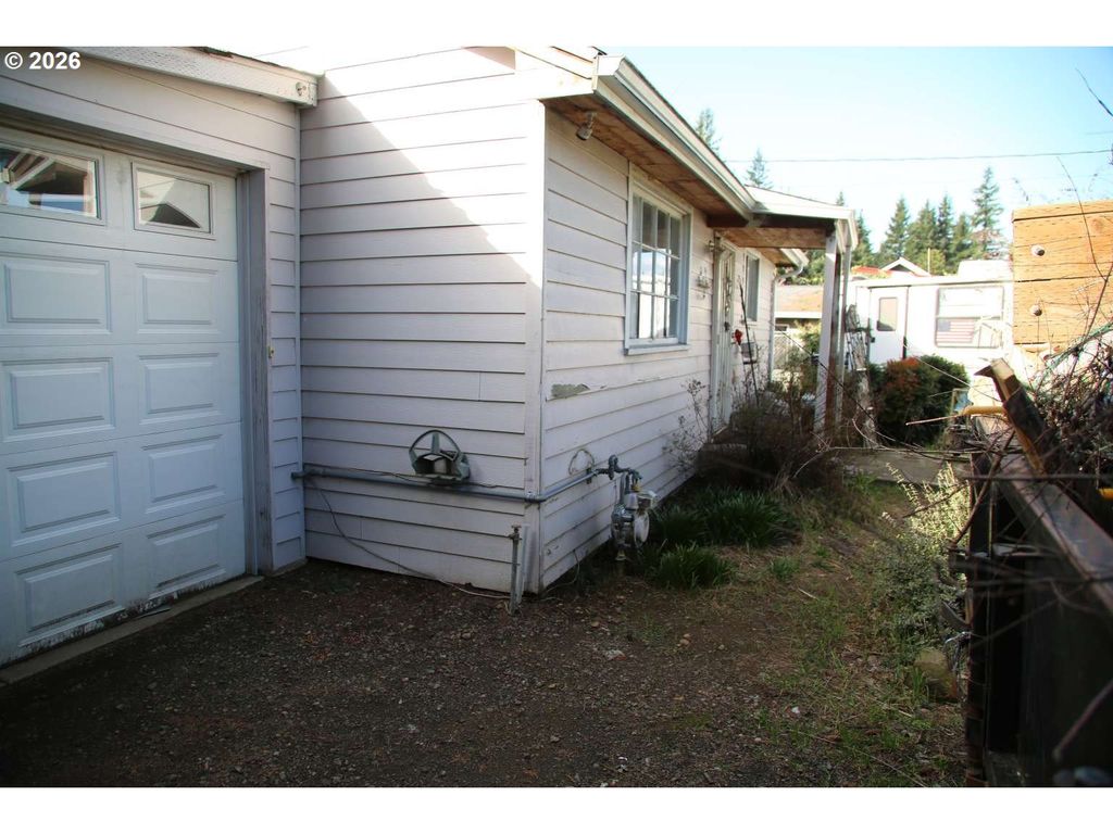 3409 Se 174TH Ave, Portland, OR 97236