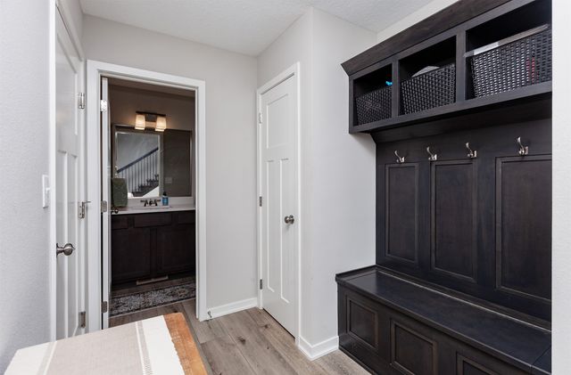 3105 NW 27th Circle, Ankeny, IA 50023