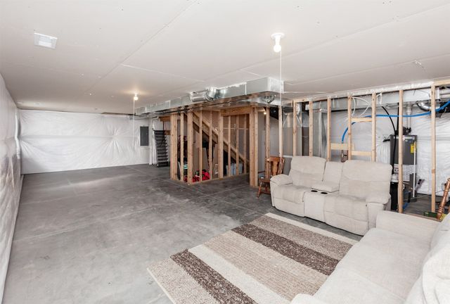 3105 NW 27th Circle, Ankeny, IA 50023