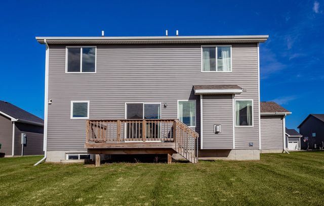 3105 NW 27th Circle, Ankeny, IA 50023