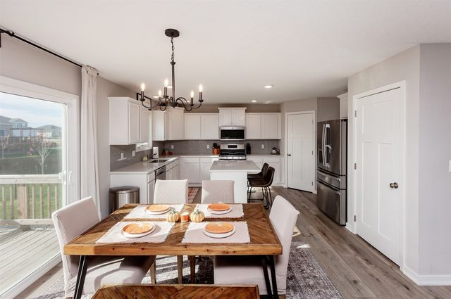 3105 NW 27th Circle, Ankeny, IA 50023