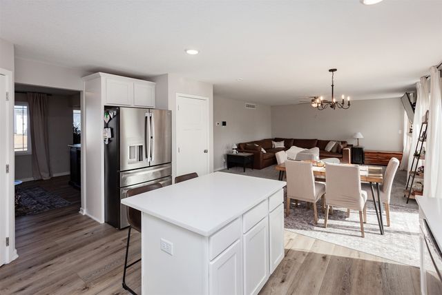 3105 NW 27th Circle, Ankeny, IA 50023