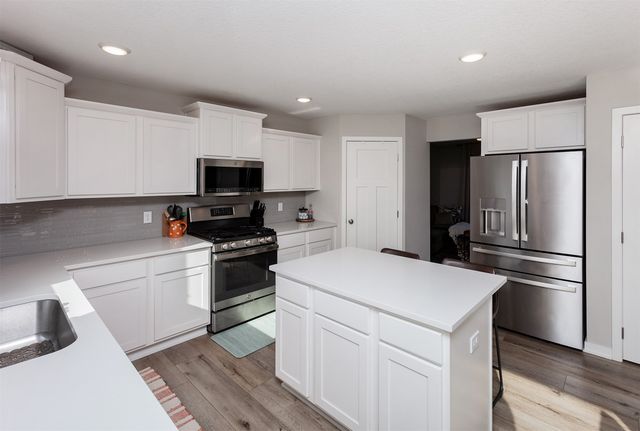 3105 NW 27th Circle, Ankeny, IA 50023