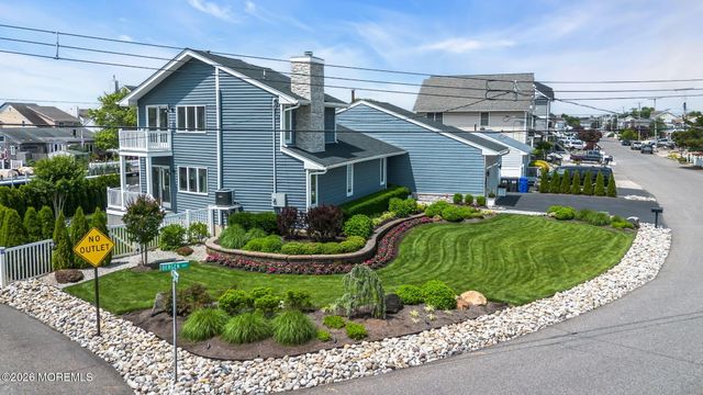 3473 Bergen Avenue, Toms River, NJ 08753
