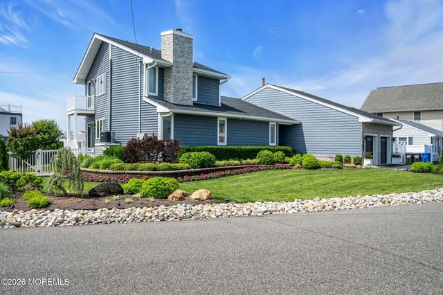 3473 Bergen Avenue, Toms River, NJ 08753