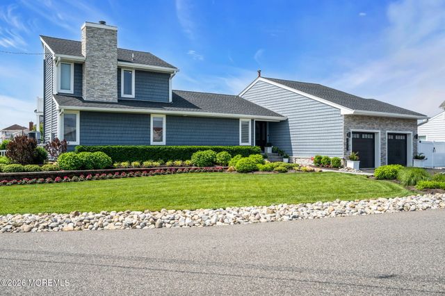 3473 Bergen Avenue, Toms River, NJ 08753