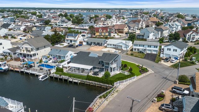 3473 Bergen Avenue, Toms River, NJ 08753
