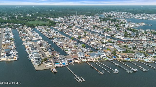 3473 Bergen Avenue, Toms River, NJ 08753