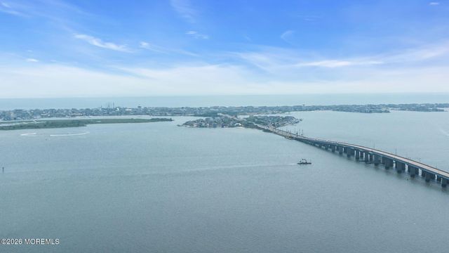 3473 Bergen Avenue, Toms River, NJ 08753