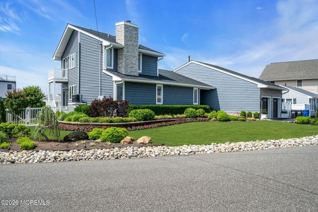 3473 Bergen Avenue, Toms River, NJ 08753