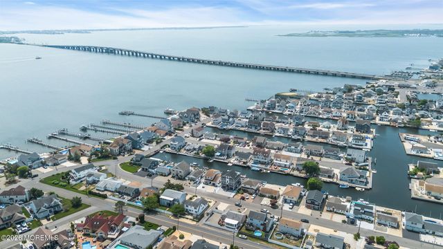 3473 Bergen Avenue, Toms River, NJ 08753