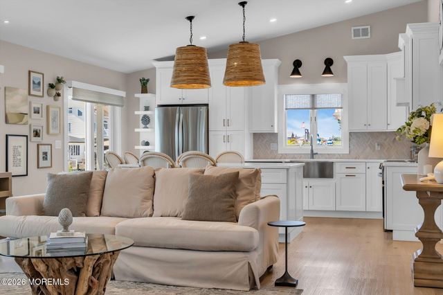3473 Bergen Avenue, Toms River, NJ 08753