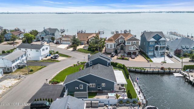 3473 Bergen Avenue, Toms River, NJ 08753