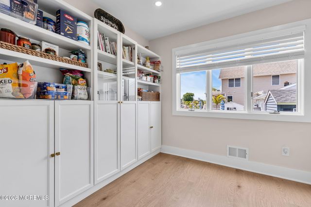 3473 Bergen Avenue, Toms River, NJ 08753