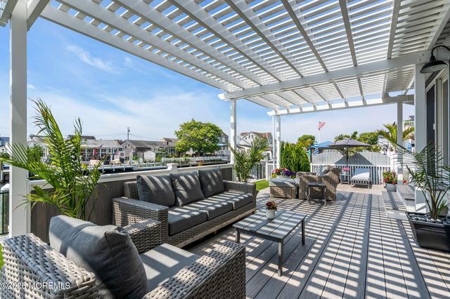 3473 Bergen Avenue, Toms River, NJ 08753