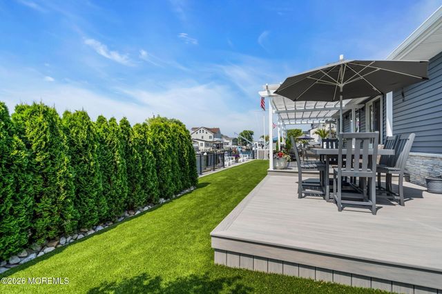 3473 Bergen Avenue, Toms River, NJ 08753