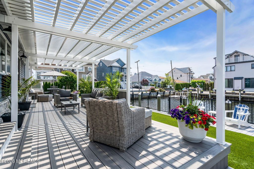3473 Bergen Avenue, Toms River, NJ 08753