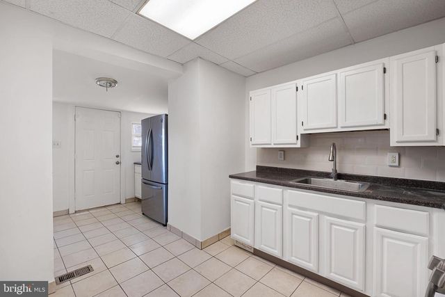 910 VANDEVER AVE, Wilmington, DE 19802