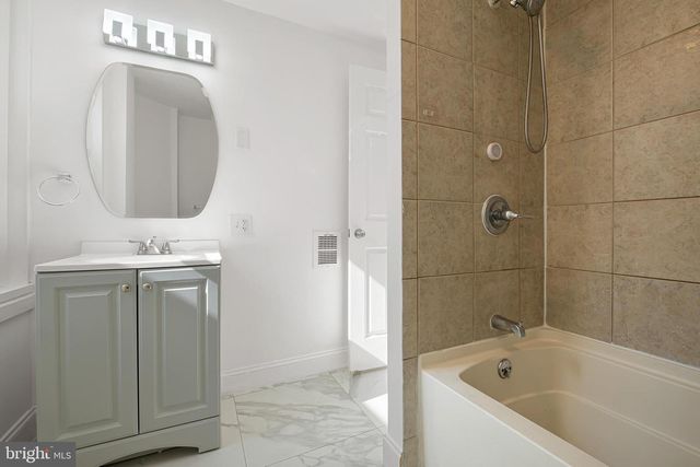 910 VANDEVER AVE, Wilmington, DE 19802