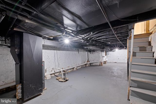 910 VANDEVER AVE, Wilmington, DE 19802