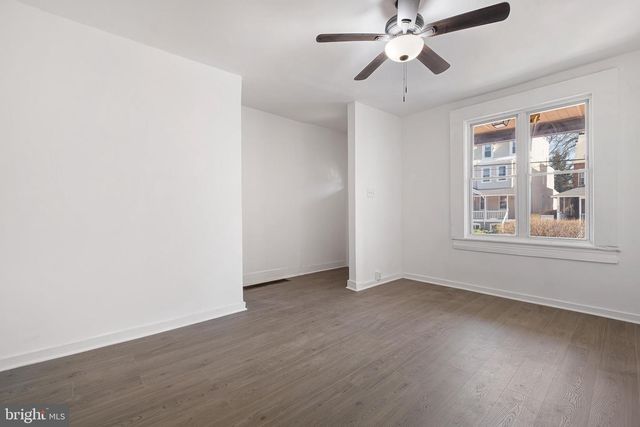 910 VANDEVER AVE, Wilmington, DE 19802