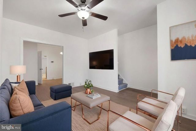 910 VANDEVER AVE, Wilmington, DE 19802