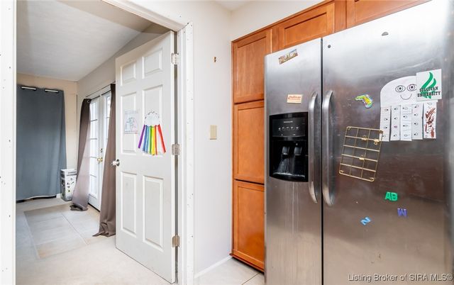 521 S Cardinal Lane, Scottsburg, IN 47170