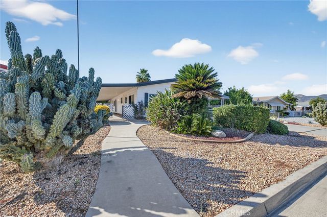 25139 W Posey, Hemet, CA 92544