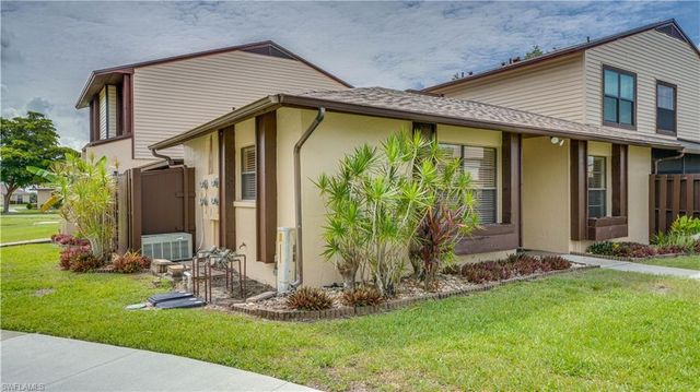 1220 SE 6th TER 57, Cape Coral, FL 33990