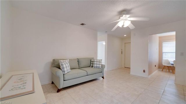 1220 SE 6th TER 57, Cape Coral, FL 33990