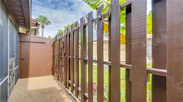 1220 SE 6th TER 57, Cape Coral, FL 33990