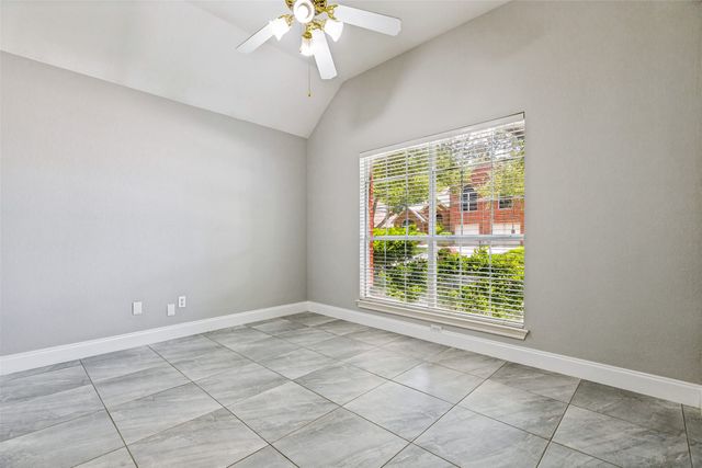 110 Falcon Creek Drive, Mckinney, TX 75072