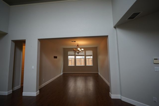 2780 Rogue River Cir, West Sacramento, CA 95691