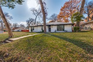 1241 Springbrook Drive, Desoto, TX 75115