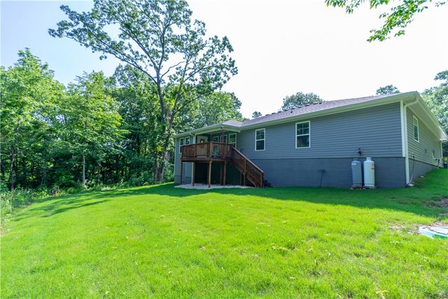 19 Ironside Lane, Bella Vista, AR 72715