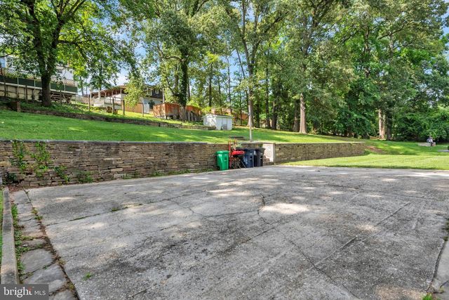 4804 HENDERSON RD, Temple Hills, MD 20748