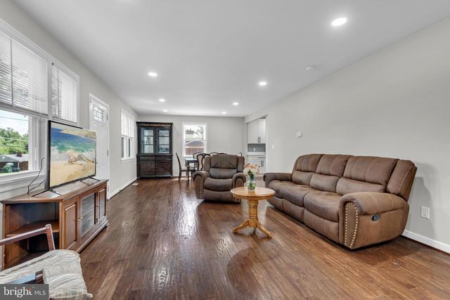 4804 HENDERSON RD, Temple Hills, MD 20748