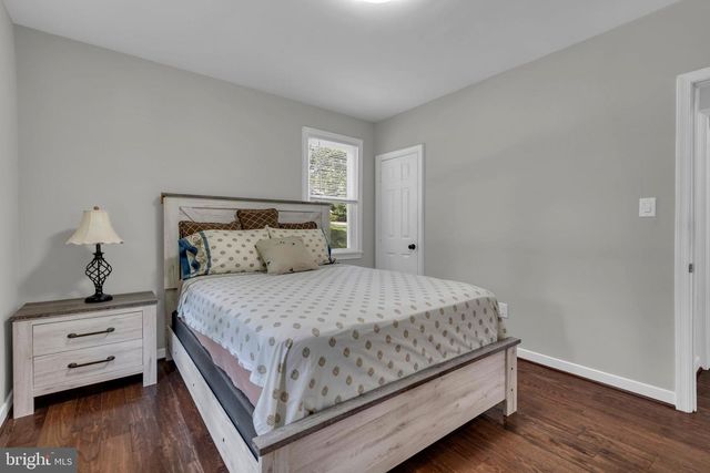 4804 HENDERSON RD, Temple Hills, MD 20748