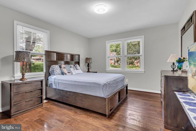 4804 HENDERSON RD, Temple Hills, MD 20748