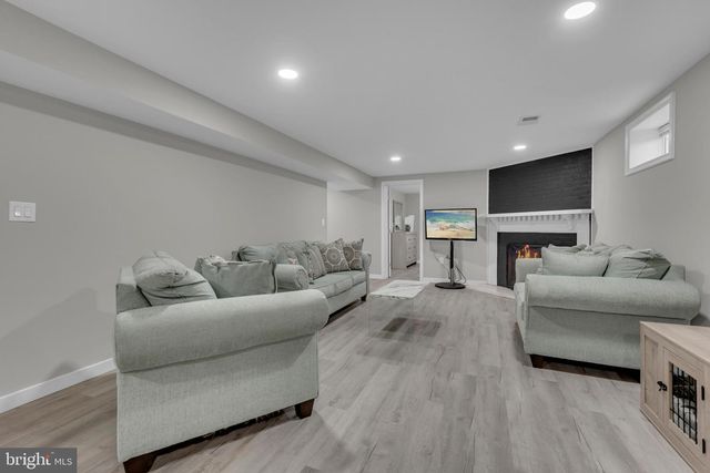 4804 HENDERSON RD, Temple Hills, MD 20748