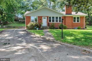 4804 HENDERSON RD, Temple Hills, MD 20748