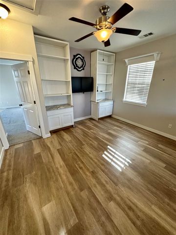 12705 Cayman LN, Austin, TX 78750