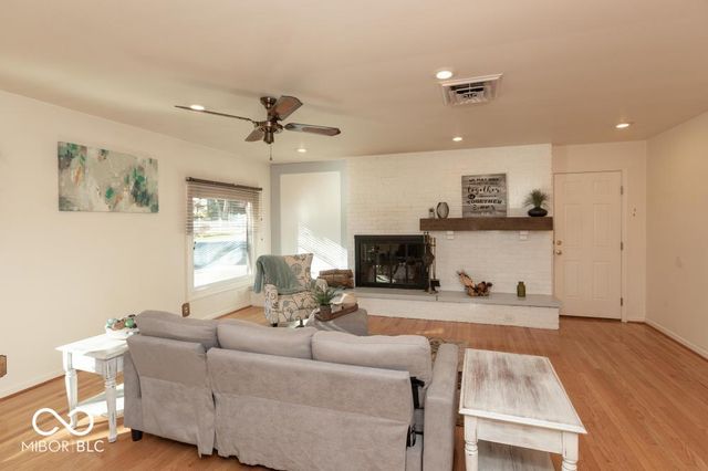 9312 E Raymond Street, Indianapolis, IN 46239